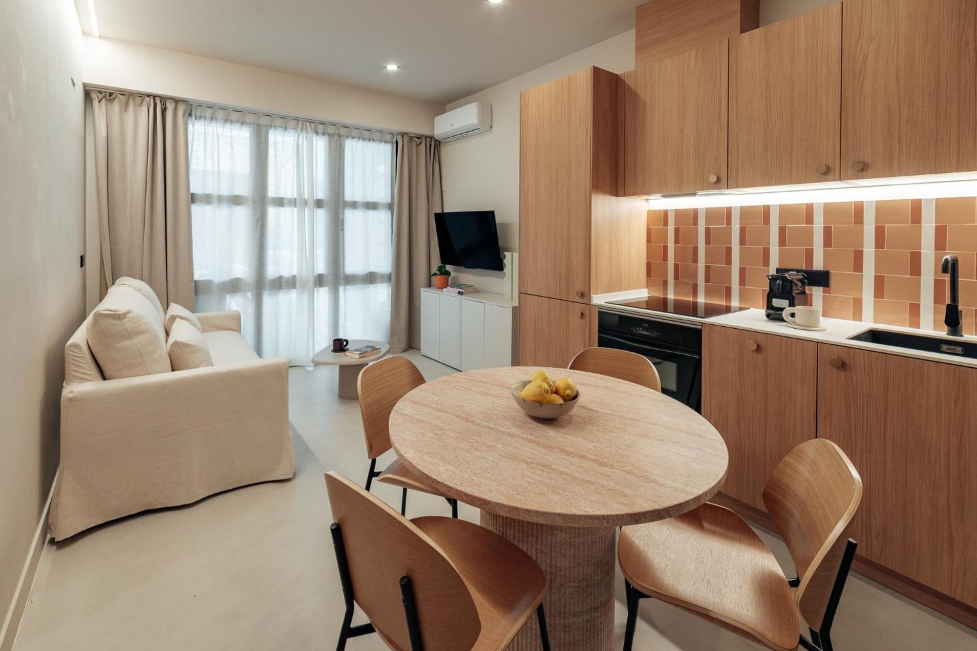 The Atelier Lofts Aparthotel *